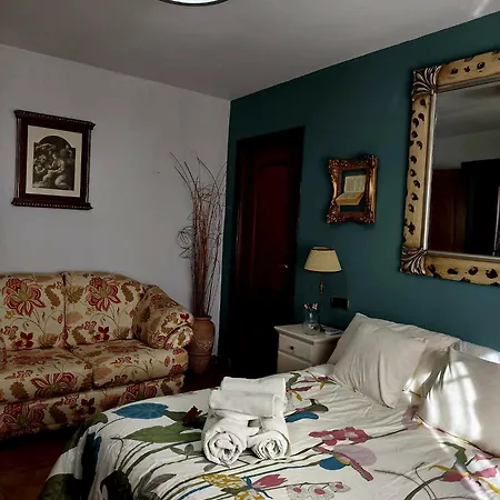 La Luna Completo Villa